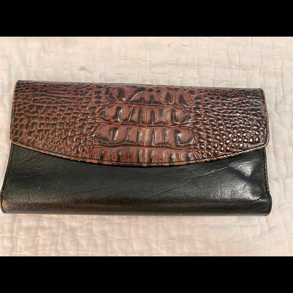 Brahmin black and brown alligator wallet.